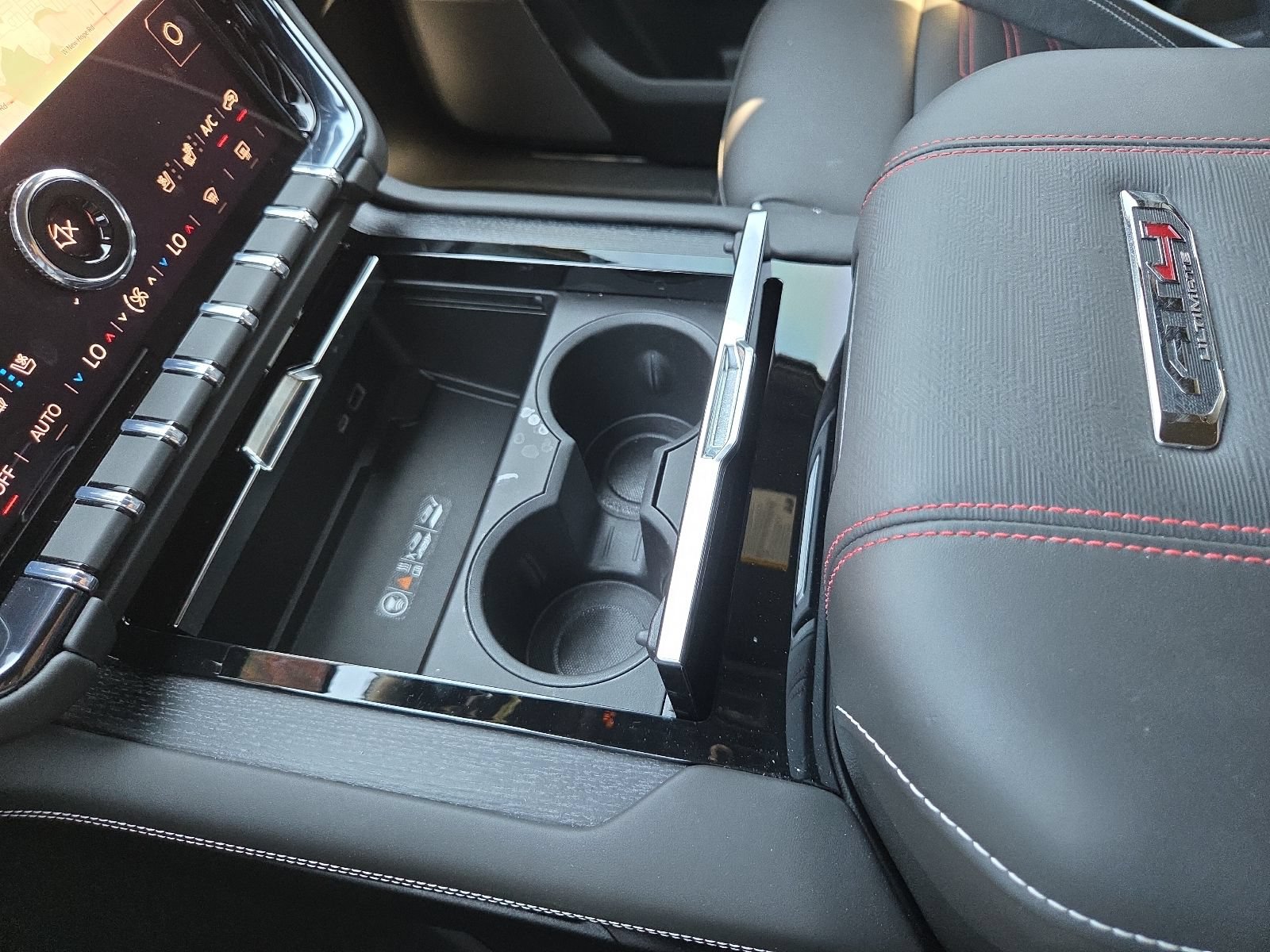 Used 2026 GMC Yukon AT4 Ultimate w/ LPO, Floor Liner Package AWD/4WD image 25