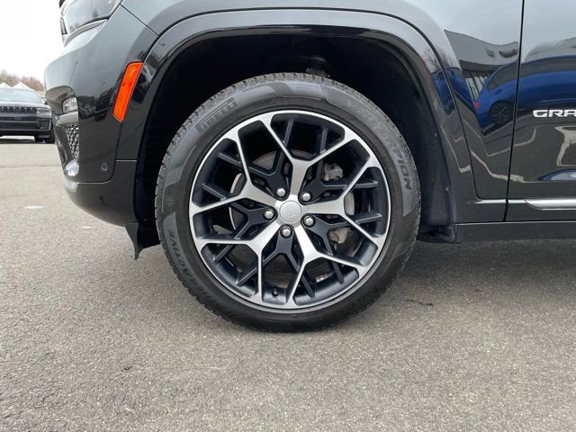 Used 2022 Jeep Grand Cherokee Summit image 35