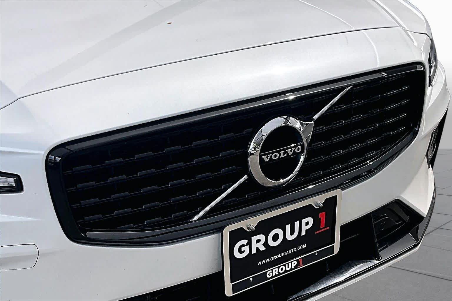 Used 2022 Volvo S60 B5 Inscription AWD/4WD image 30