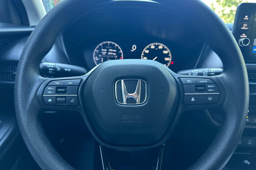 Certified 2026 Honda HR-V LX image 23