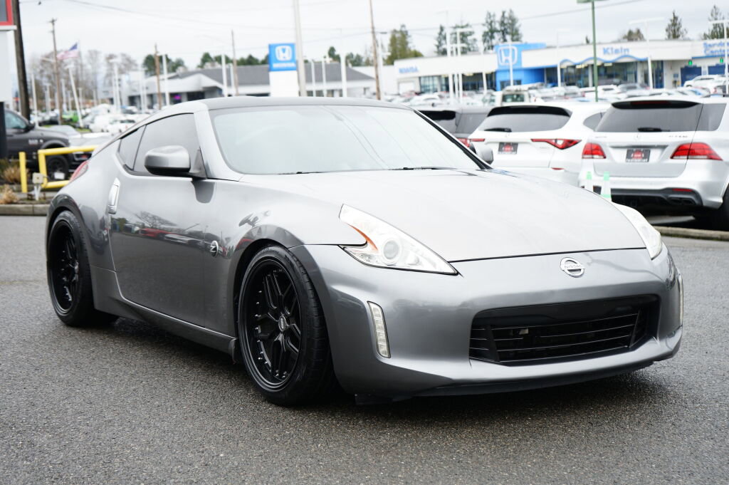 Used 2013 Nissan 370Z Coupe image 7