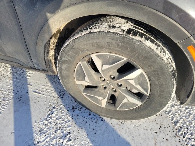 Used 2024 Kia Sorento EX image 29