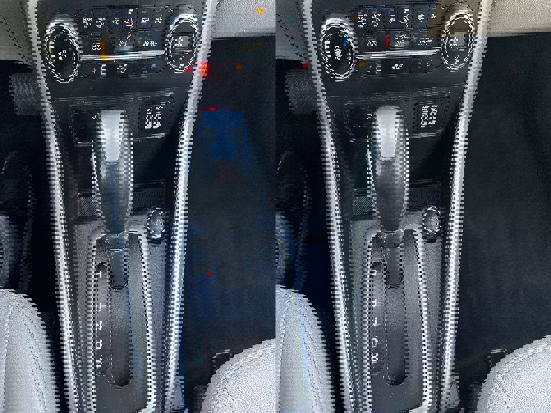 Used 2021 Ford EcoSport Titanium image 20