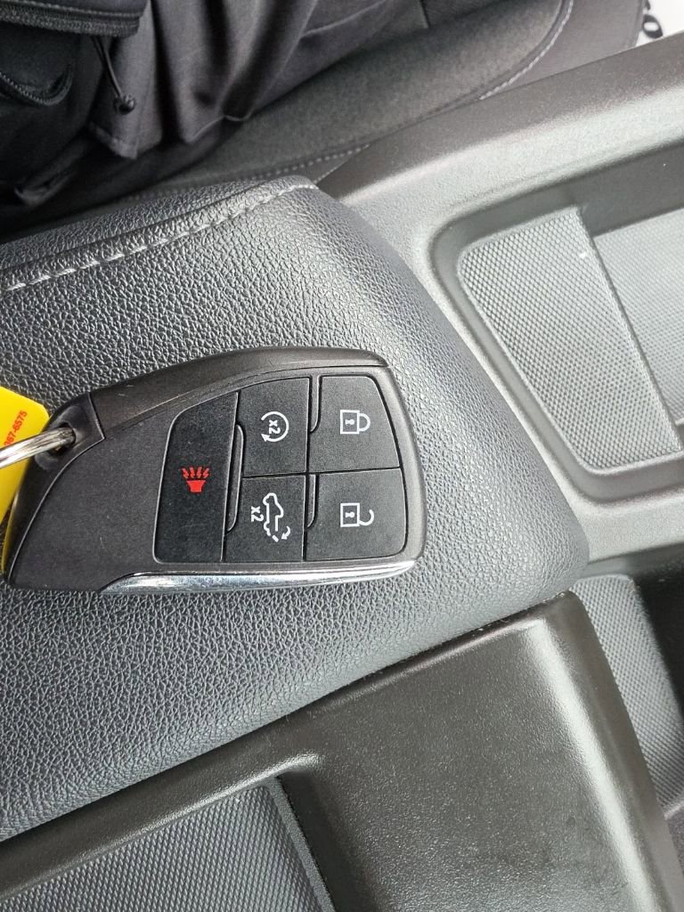 Certified 2023 Chevrolet Silverado 1500 LT AWD/4WD image 15