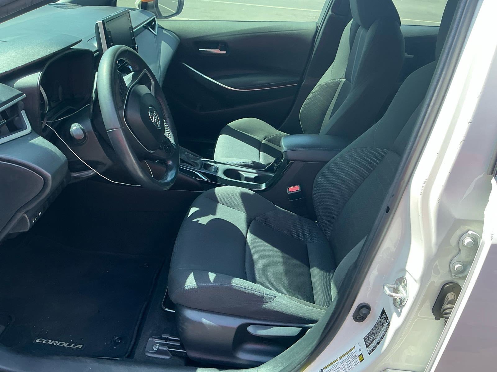 Used 2020 Toyota Corolla SE FWD image 11