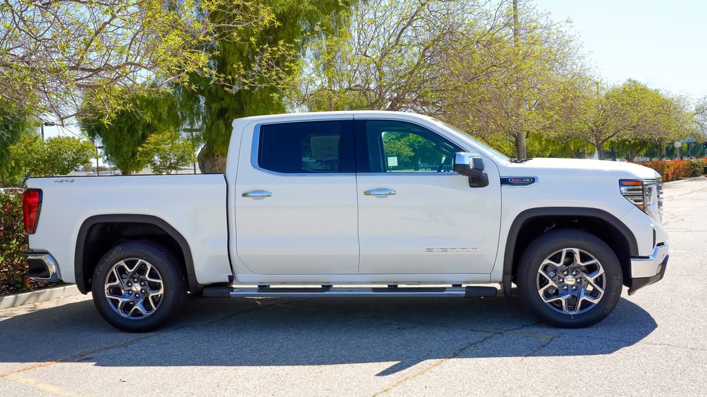 New 2025 GMC Sierra 1500 SLT w/ SLT Premium Plus Package image 7