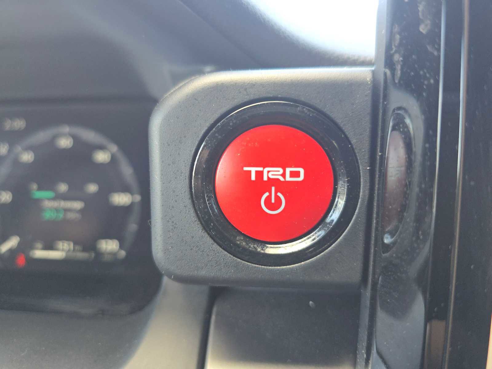 Certified 2025 Toyota Tacoma TRD Sport w/ TRD Sport Premium Package AWD/4WD image 32