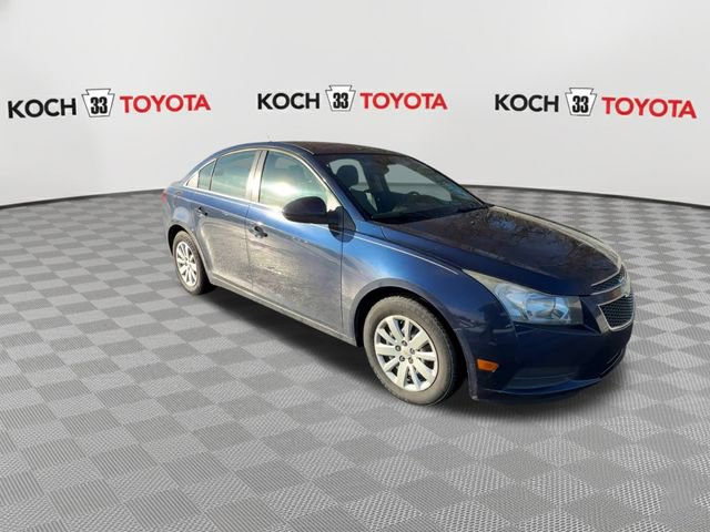 Used 2011 Chevrolet Cruze LT image 4