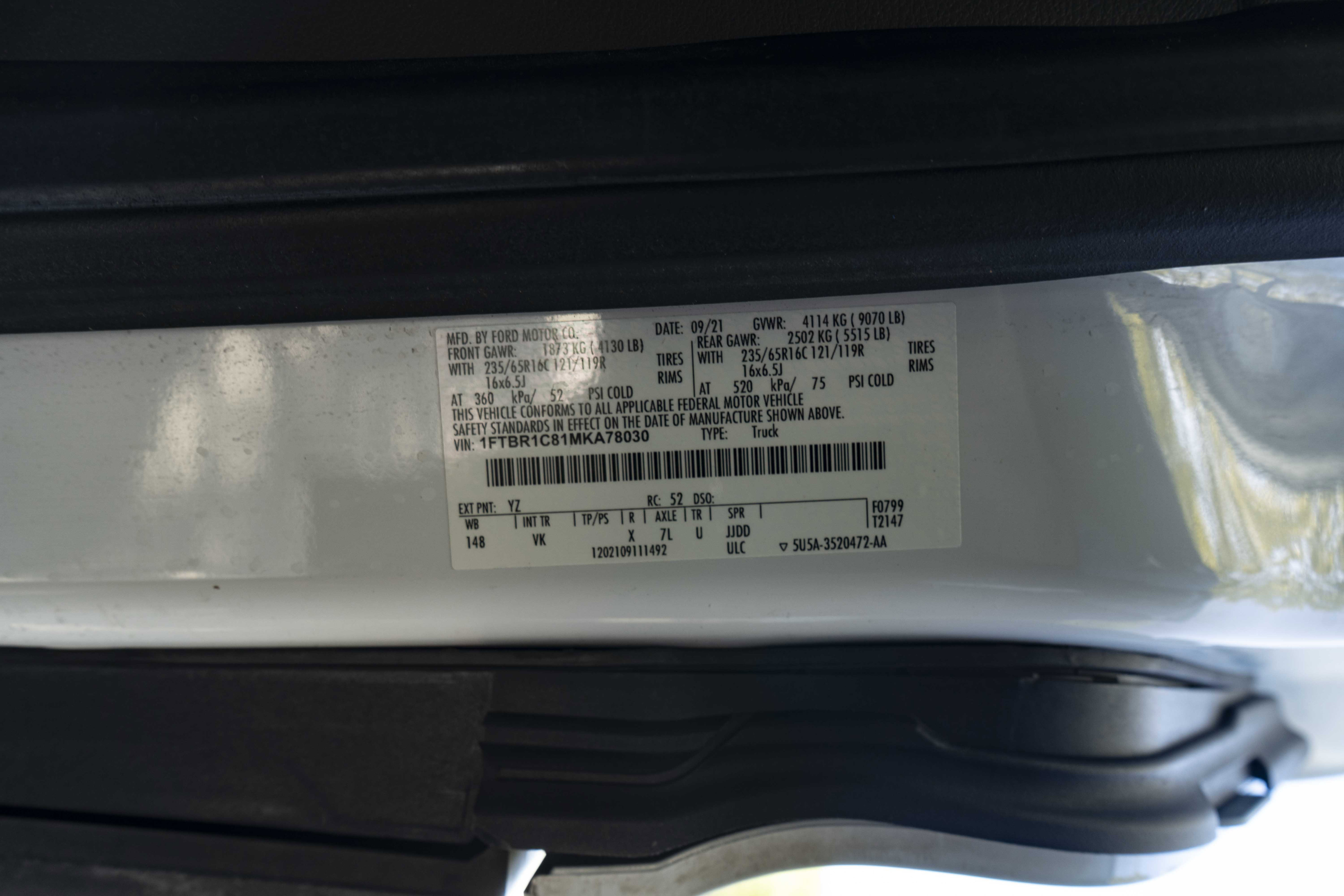 Used 2021 Ford Transit 250 Medium Roof RWD image 17