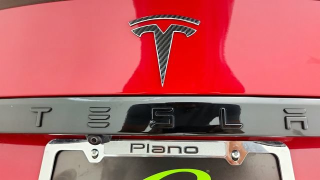 Used 2021 Tesla Model S Plaid AWD/4WD image 33