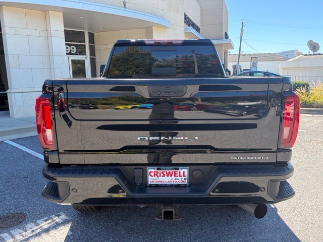 Used 2022 GMC Sierra 3500 Denali w/ Denali Black Diamond Edition AWD/4WD image 4