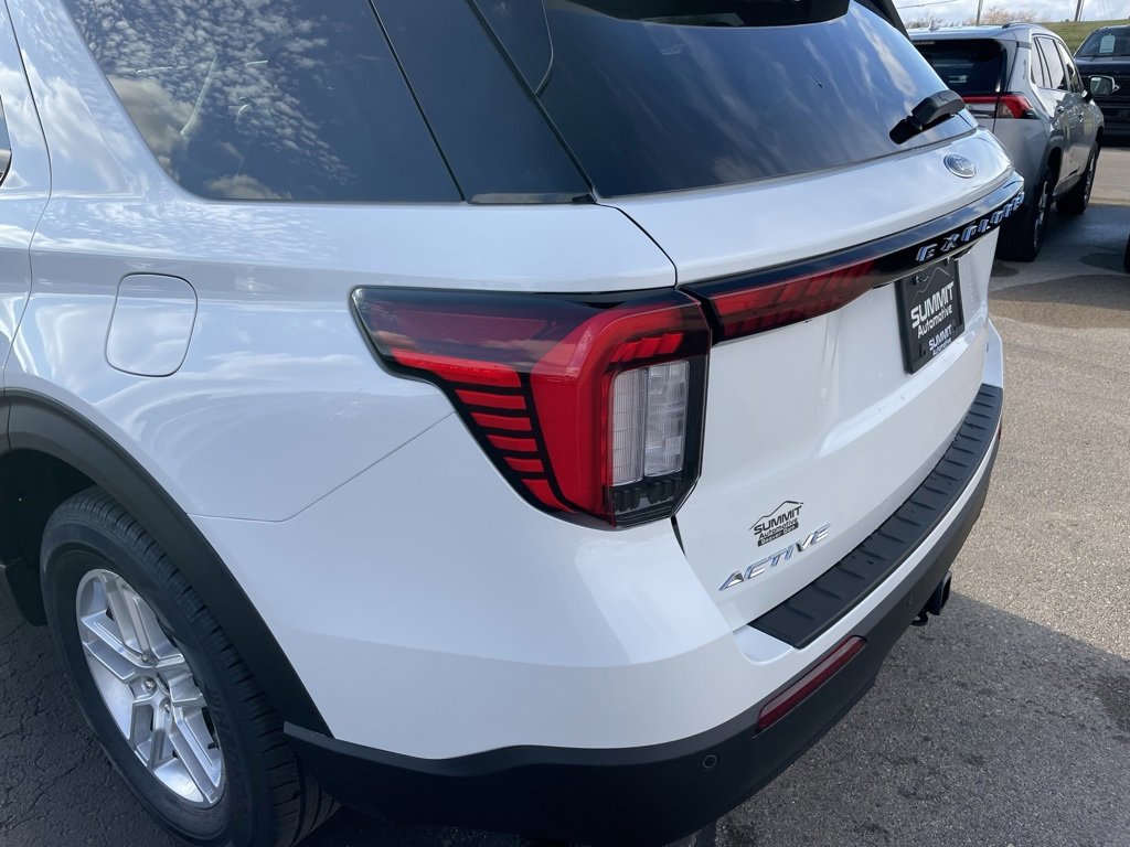 New 2026 Ford Explorer Active image 41