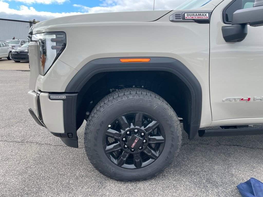 New 2026 GMC Sierra 2500 AT4 w/ AT4 Premium Plus Package image 27