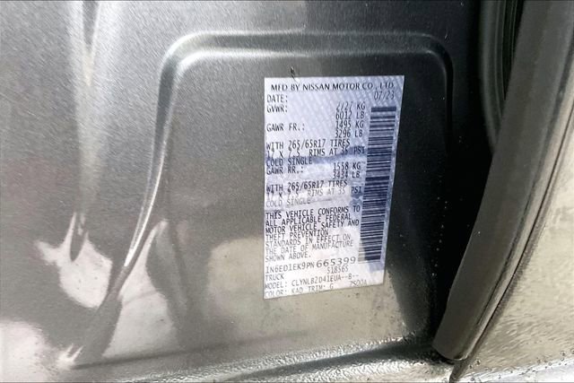 Used 2023 Nissan Frontier SV image 14