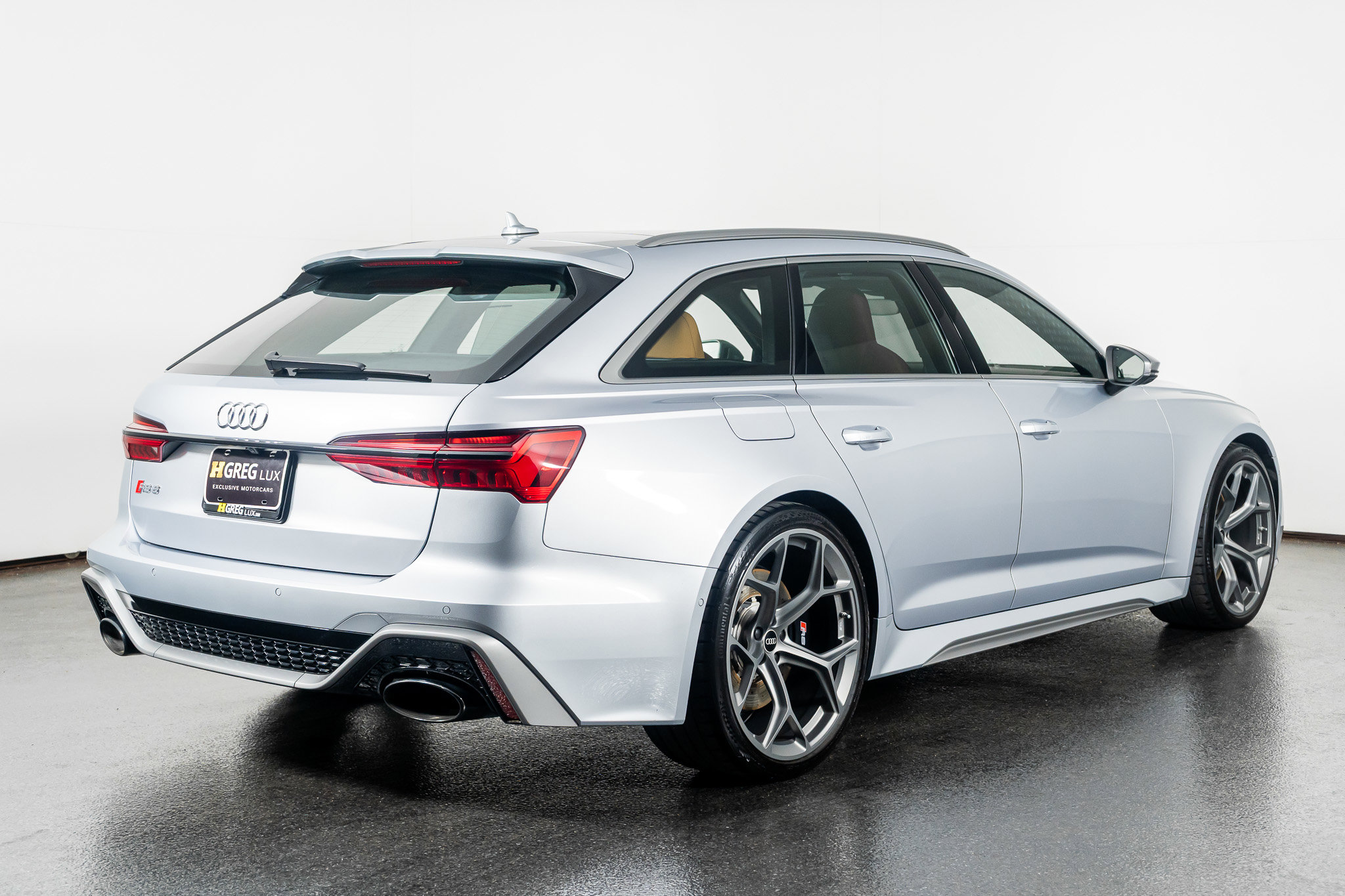Used 2025 Audi RS 6 performance image 10