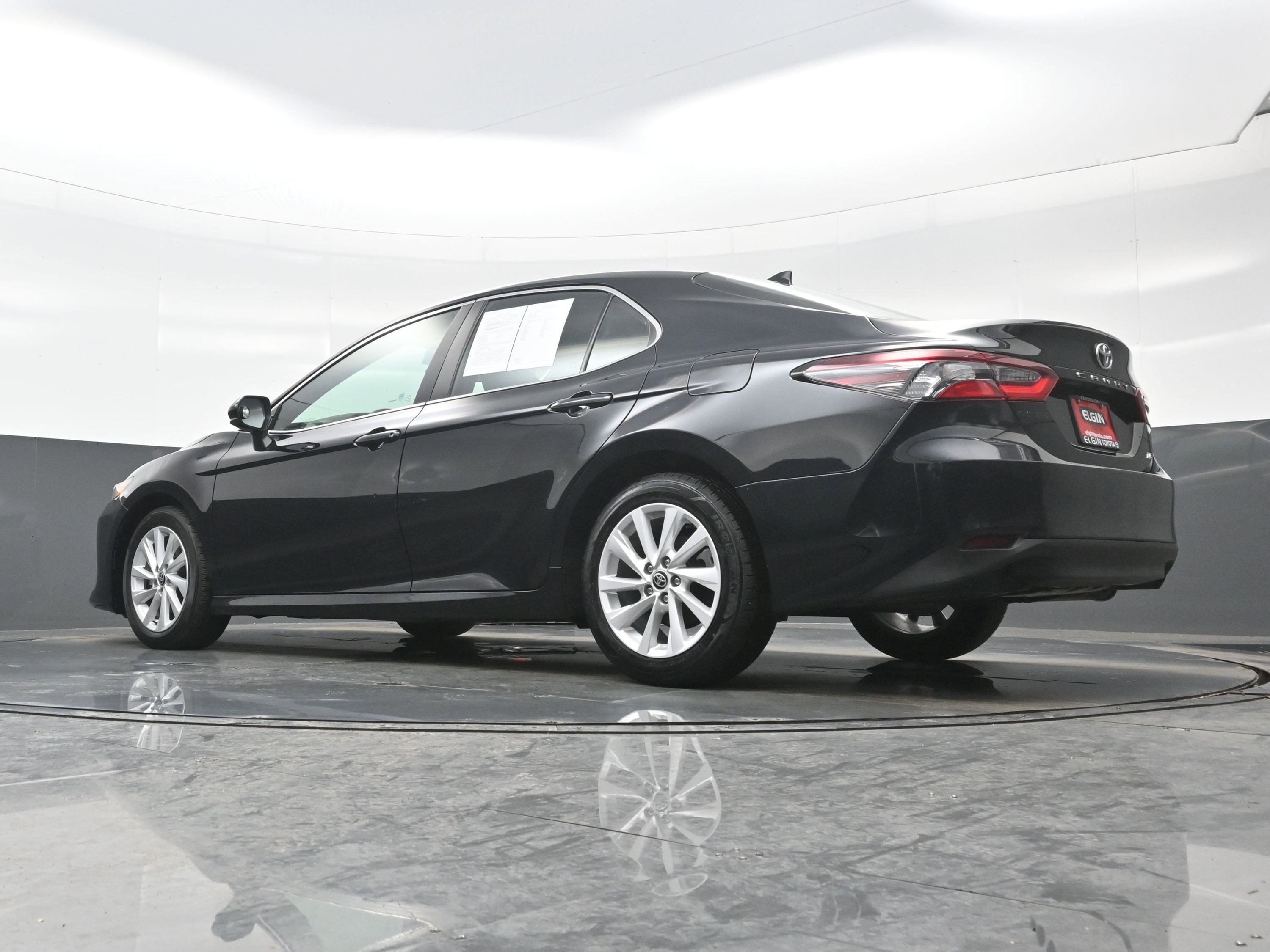 Used 2024 Toyota Camry LE image 29
