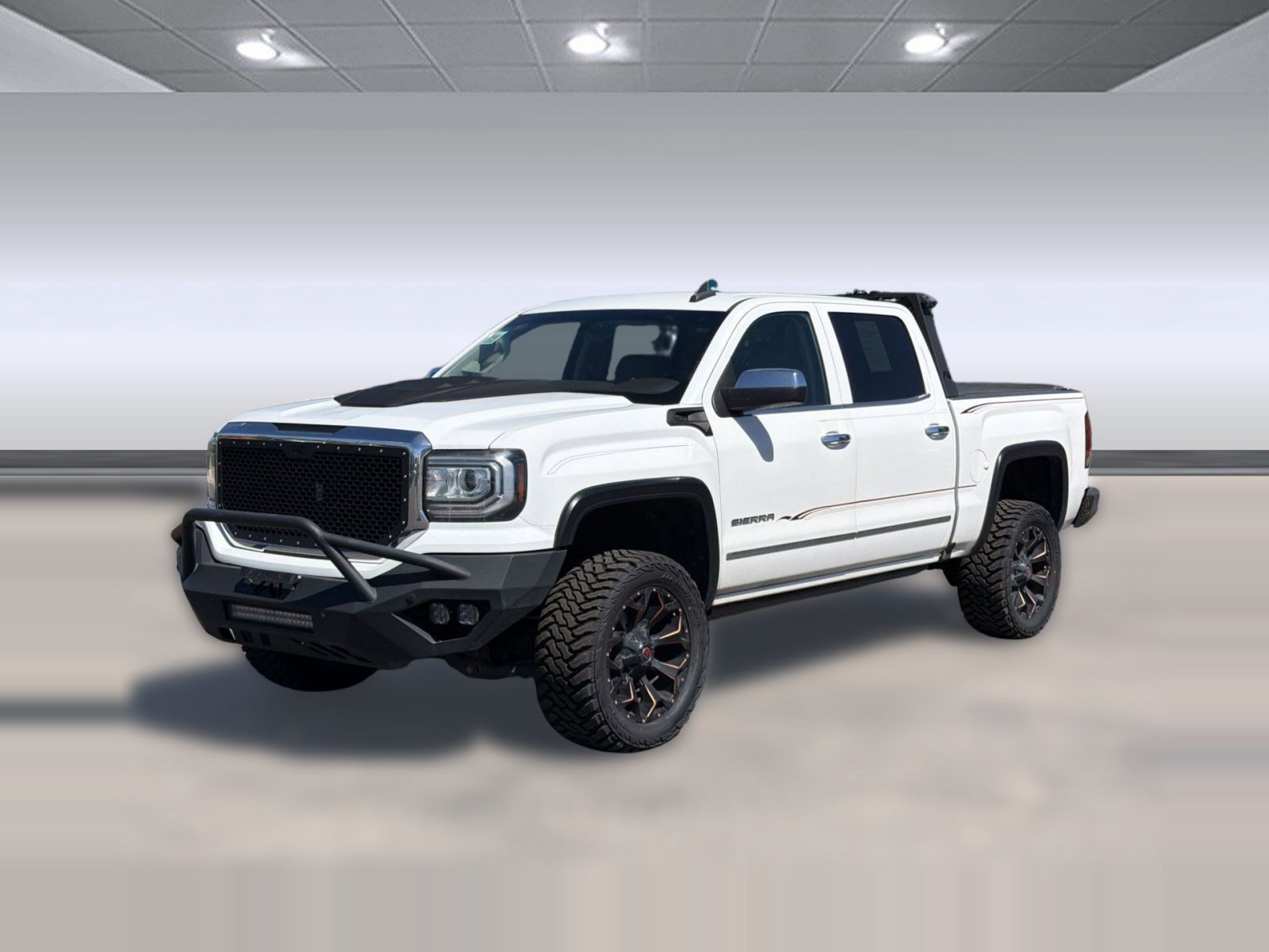 Used 2018 GMC Sierra 1500 SLT w/ SLT Premium Package AWD/4WD image 1