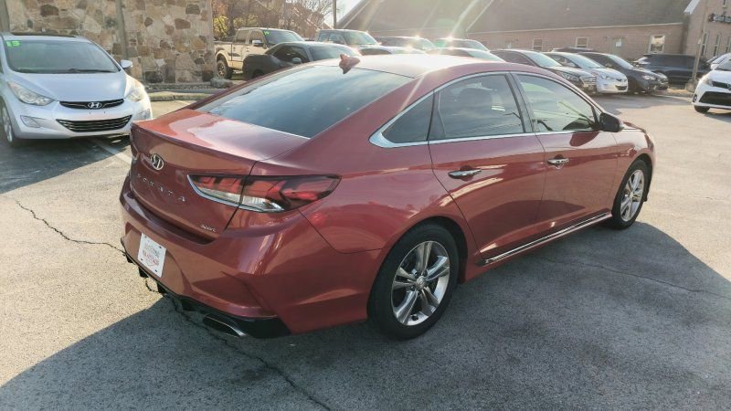 Used 2018 Hyundai Sonata Sport image 4