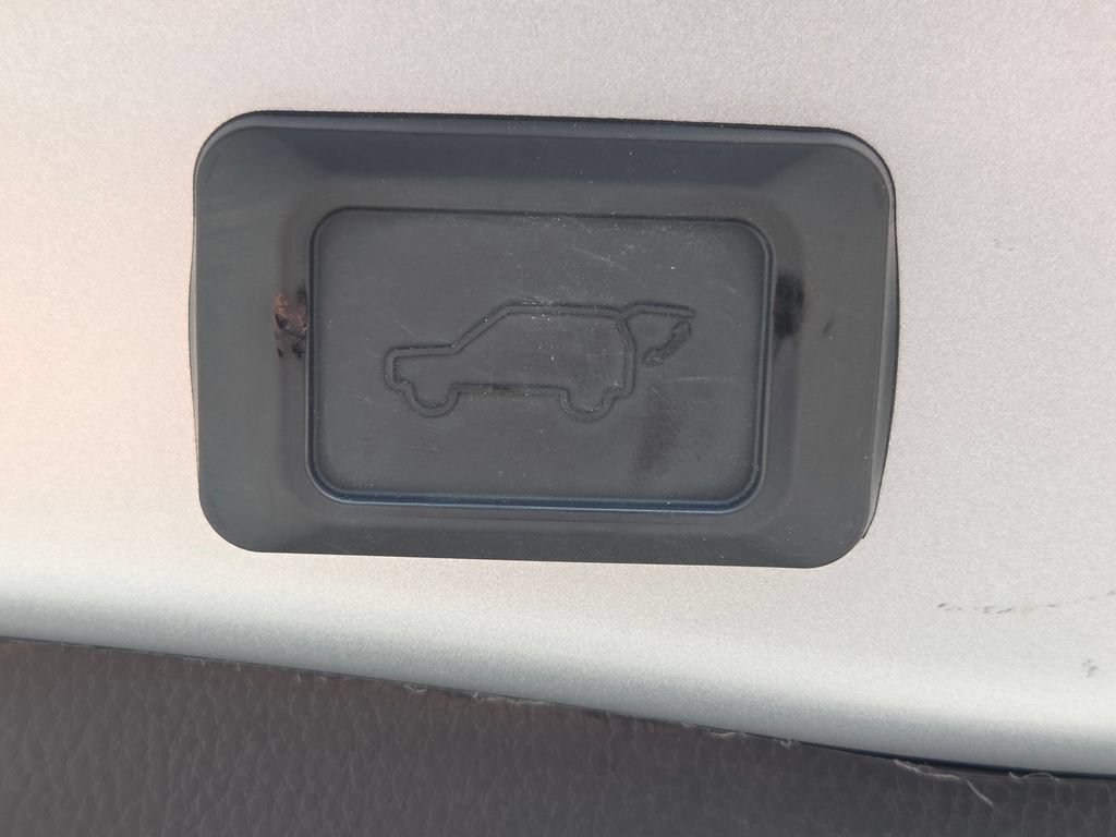 Used 2023 Toyota RAV4 XSE w/ XSE Grade Weather Package AWD/4WD image 30