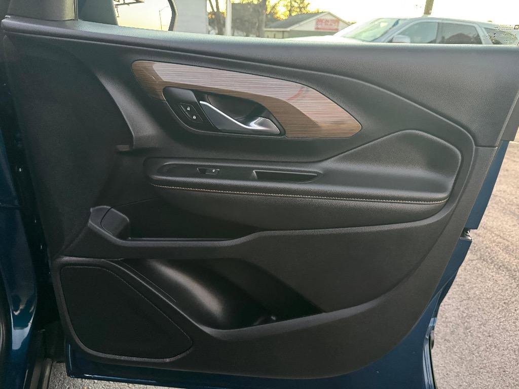 Used 2021 GMC Terrain SLE w/ Driver Convenience Package image 25