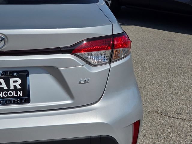 Used 2022 Toyota Corolla LE FWD image 6