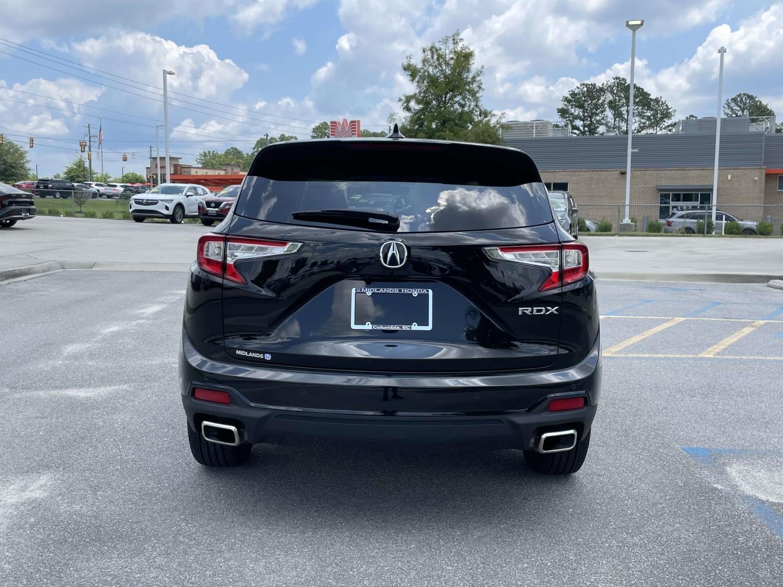 Used 2023 Acura RDX w/ Technology Package FWD image 5