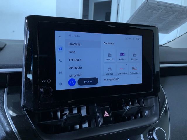 Used 2025 Toyota Corolla LE image 29