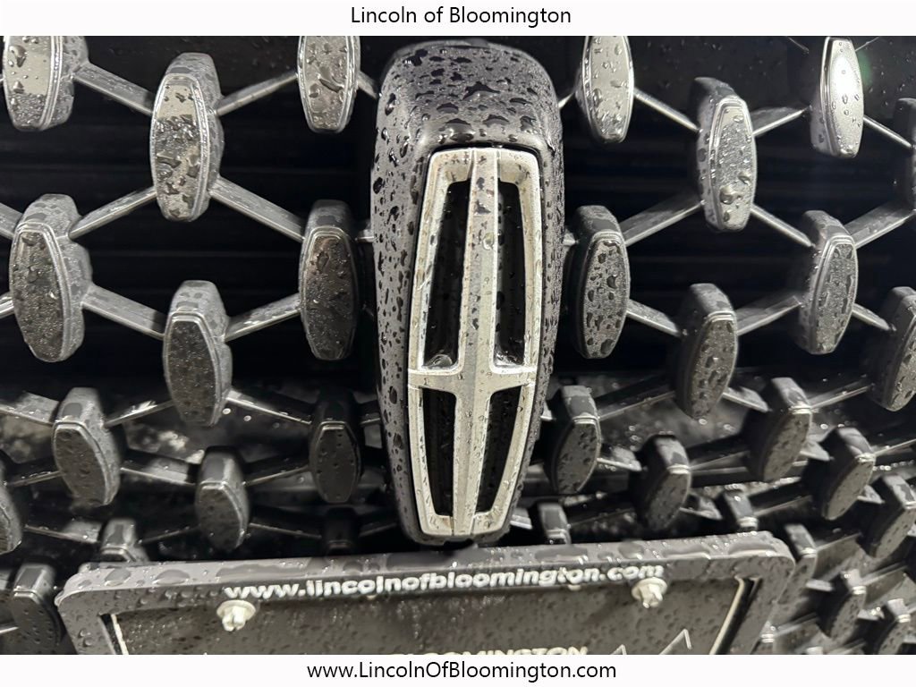 New 2025 Lincoln Corsair Reserve w/ Equipment Group 202A image 14