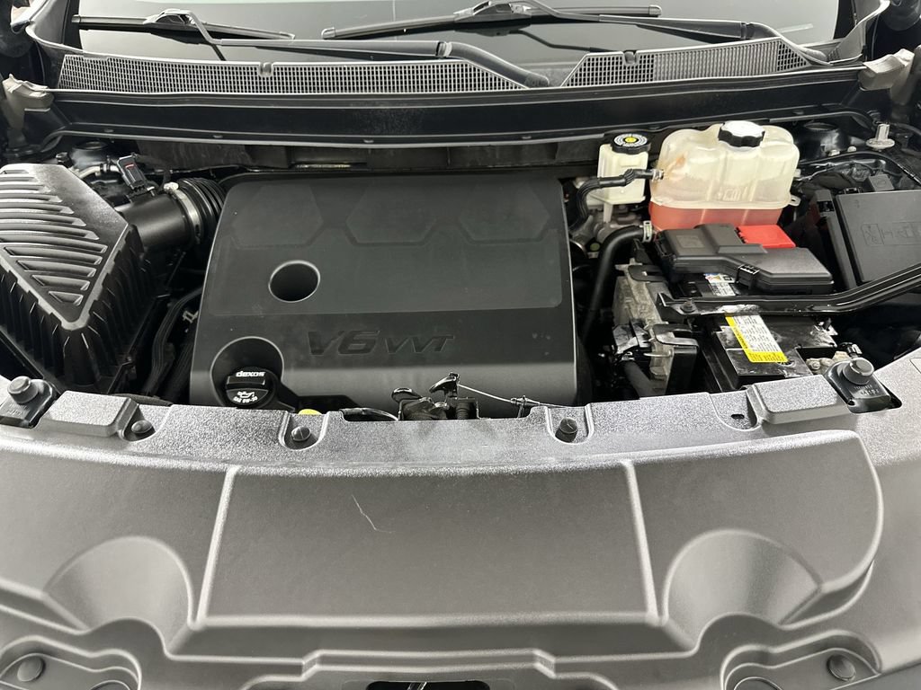 Used 2019 Chevrolet Traverse LT FWD image 31