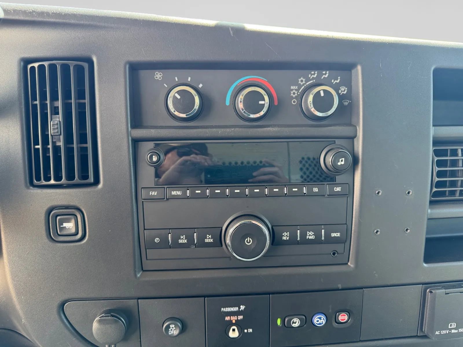 Used 2020 Chevrolet Express 2500 w/ Driver Convenience Package image 19