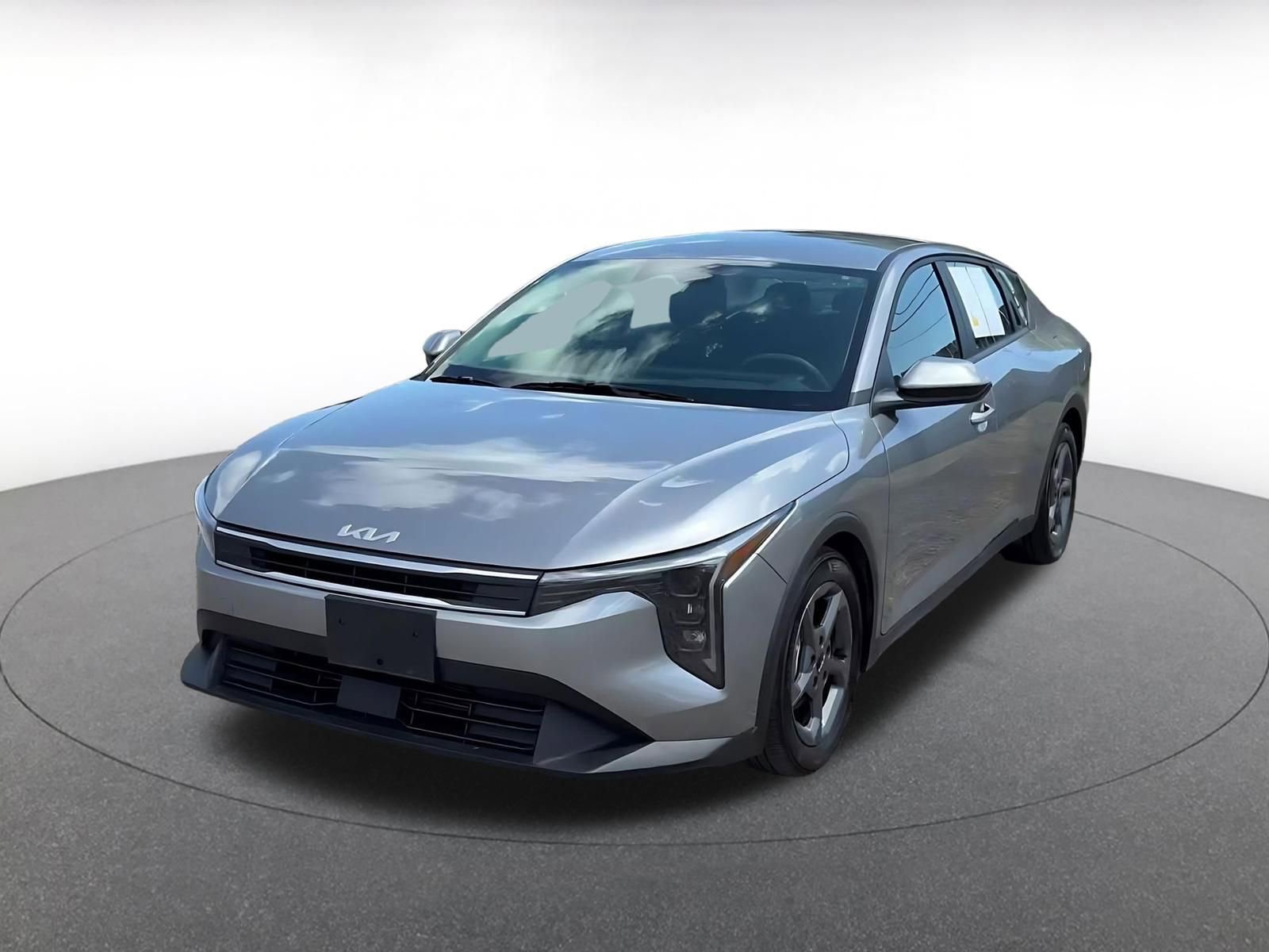 Used 2025 Kia K4 FWD image 5