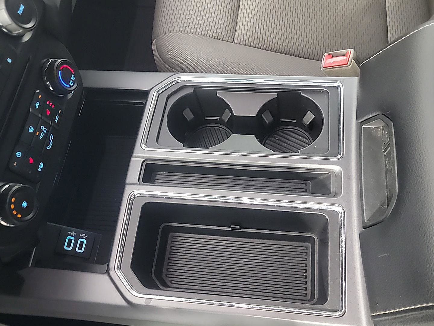 Used 2018 Ford F150 XLT w/ Equipment Group 302A Luxury image 28