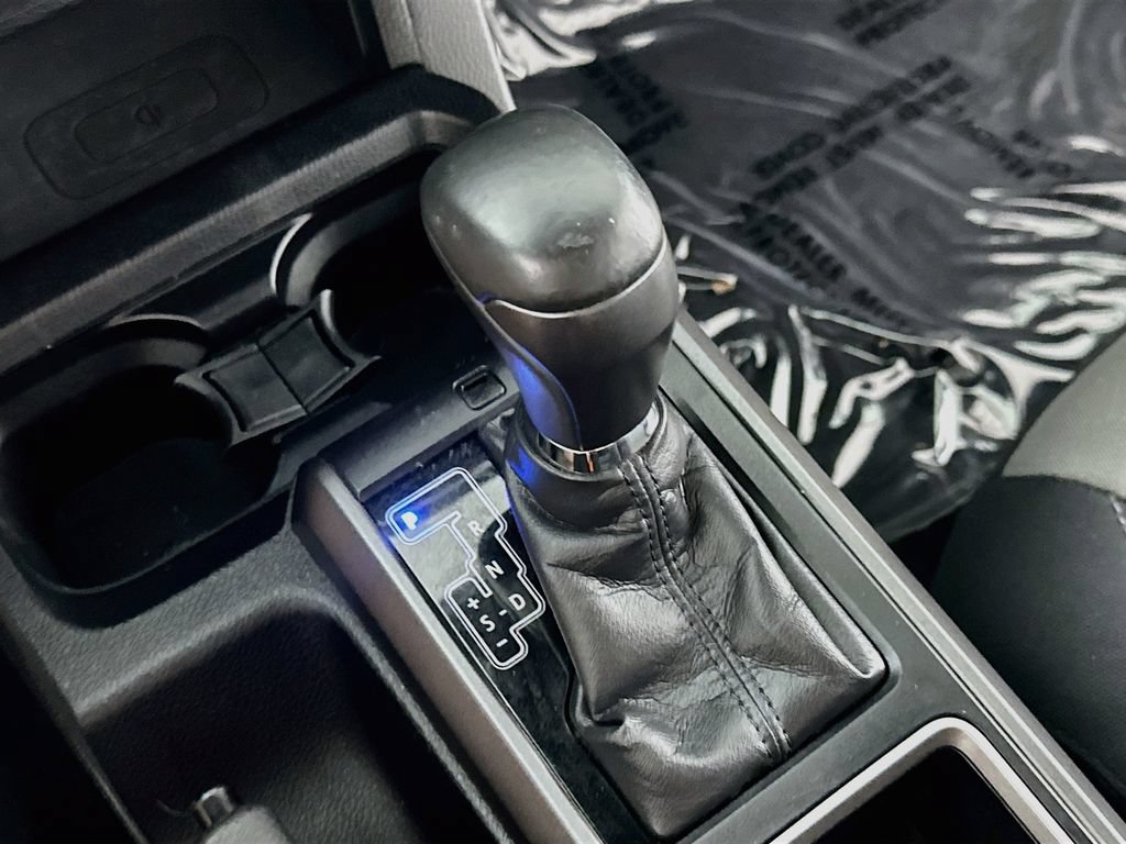 Used 2020 Toyota Tacoma TRD Sport RWD image 31