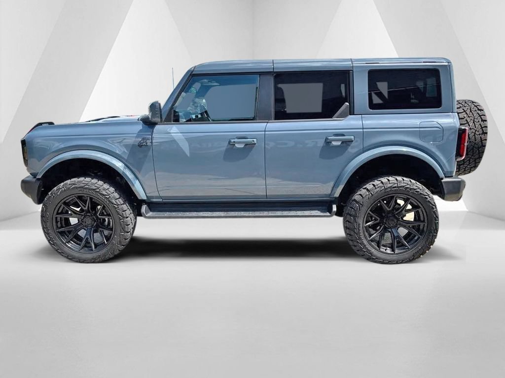 Used 2025 Ford Bronco Outer Banks AWD/4WD image 4
