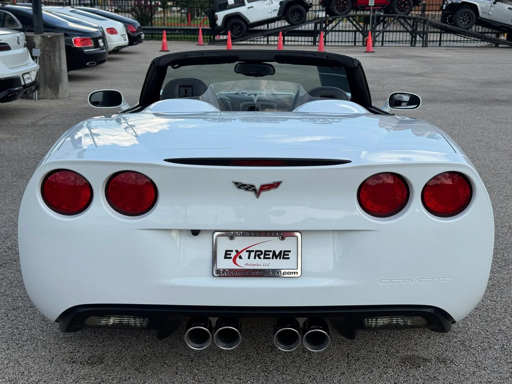 Used 2007 Chevrolet Corvette Convertible RWD image 3