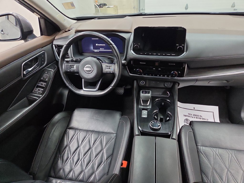 Used 2022 Nissan Rogue Platinum AWD/4WD image 13