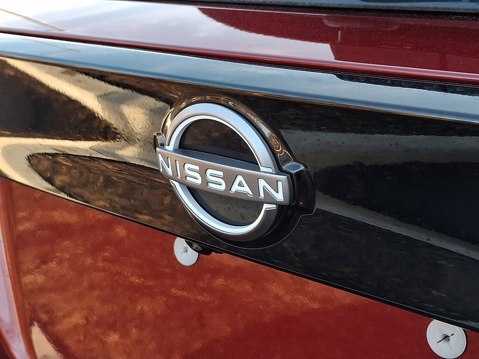 Certified 2025 Nissan Kicks SR image 31