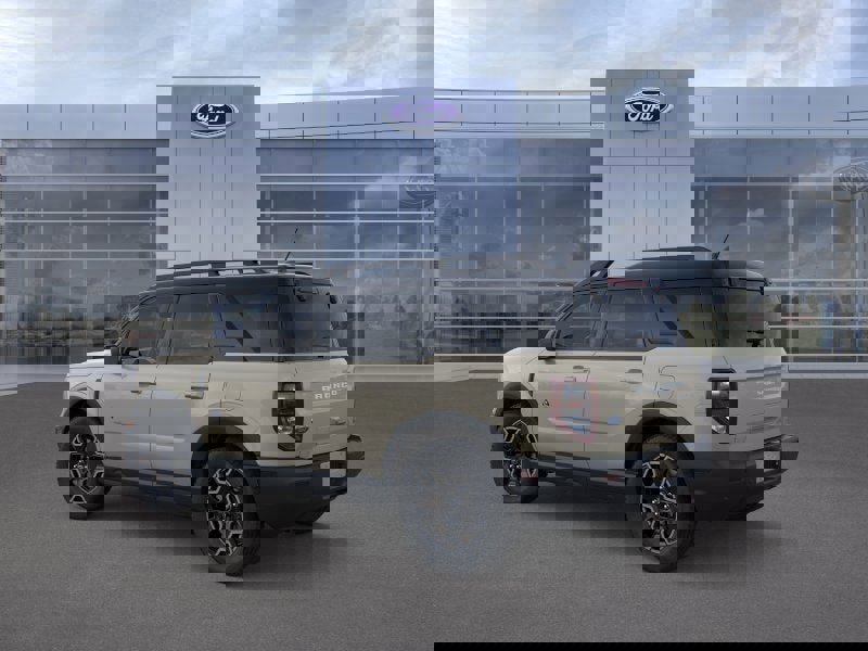 New 2025 Ford Bronco Sport Outer Banks image 4