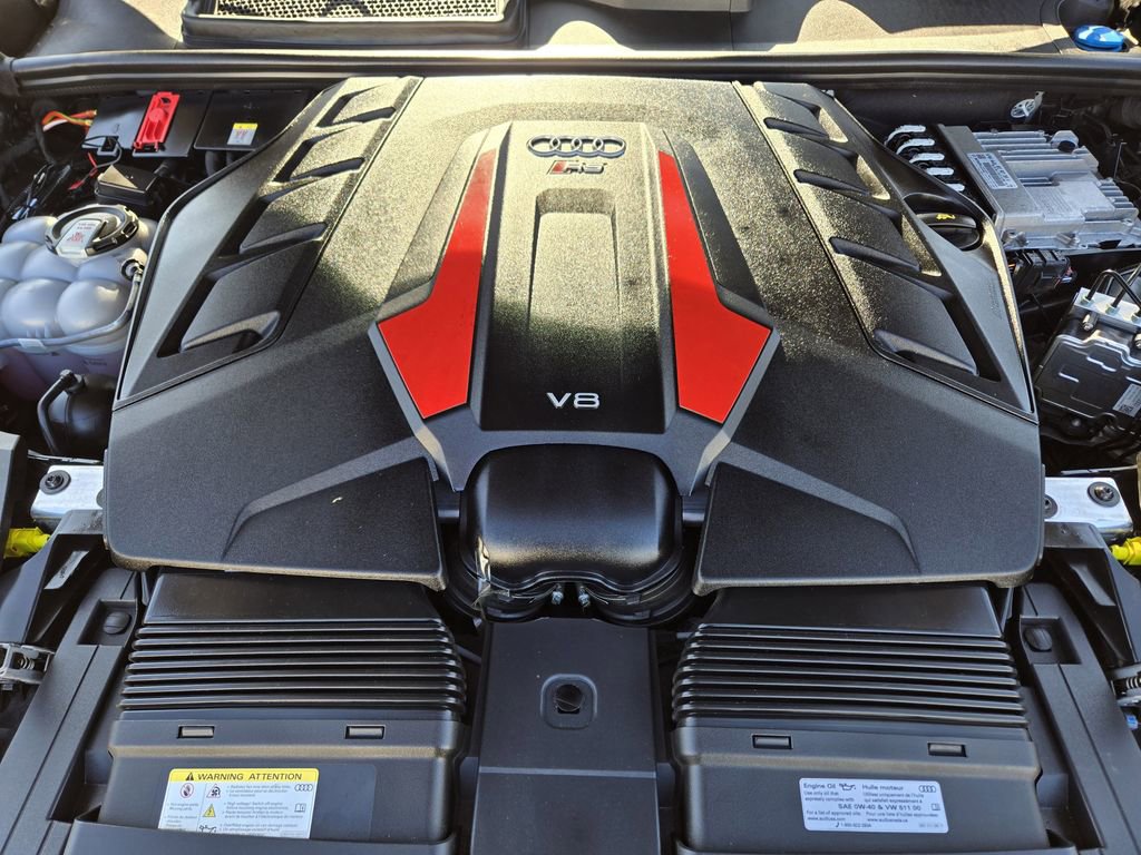 Used 2025 Audi RS Q8 performance image 39