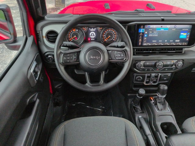 Used 2026 Jeep Wrangler Unlimited Sport AWD/4WD image 14
