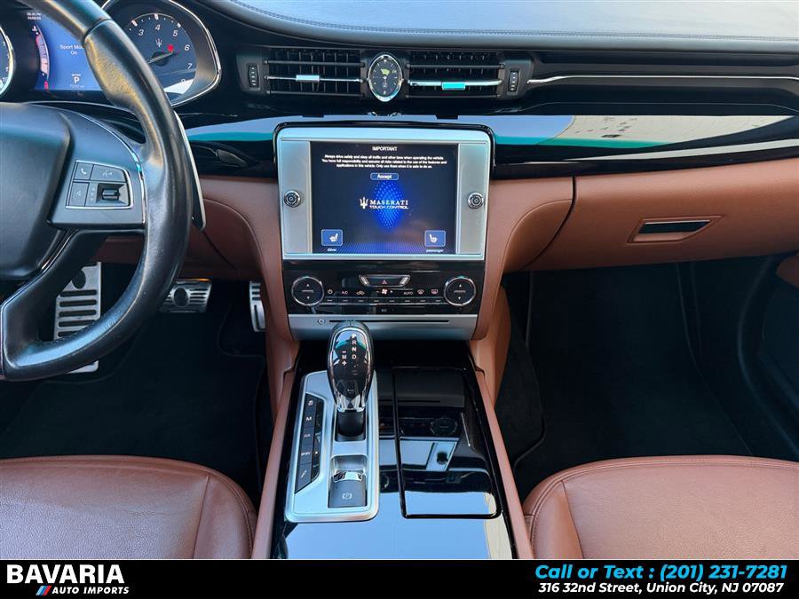 Used 2015 Maserati Quattroporte S Q4 AWD/4WD image 15