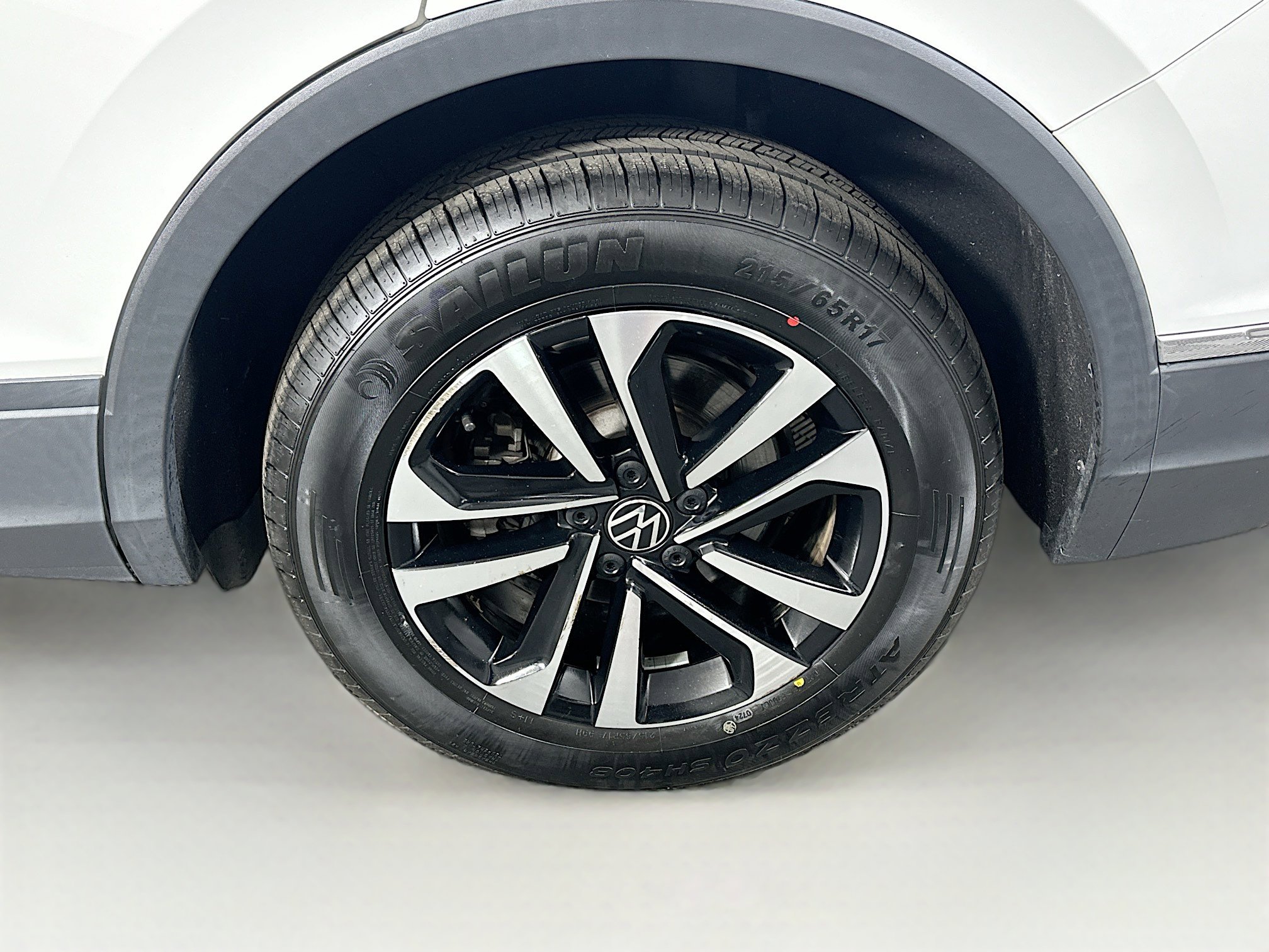 Used 2023 Volkswagen Tiguan S w/ Driver Assistance Package FWD image 11