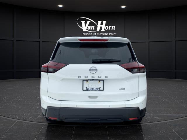 Used 2025 Nissan Rogue S image 25