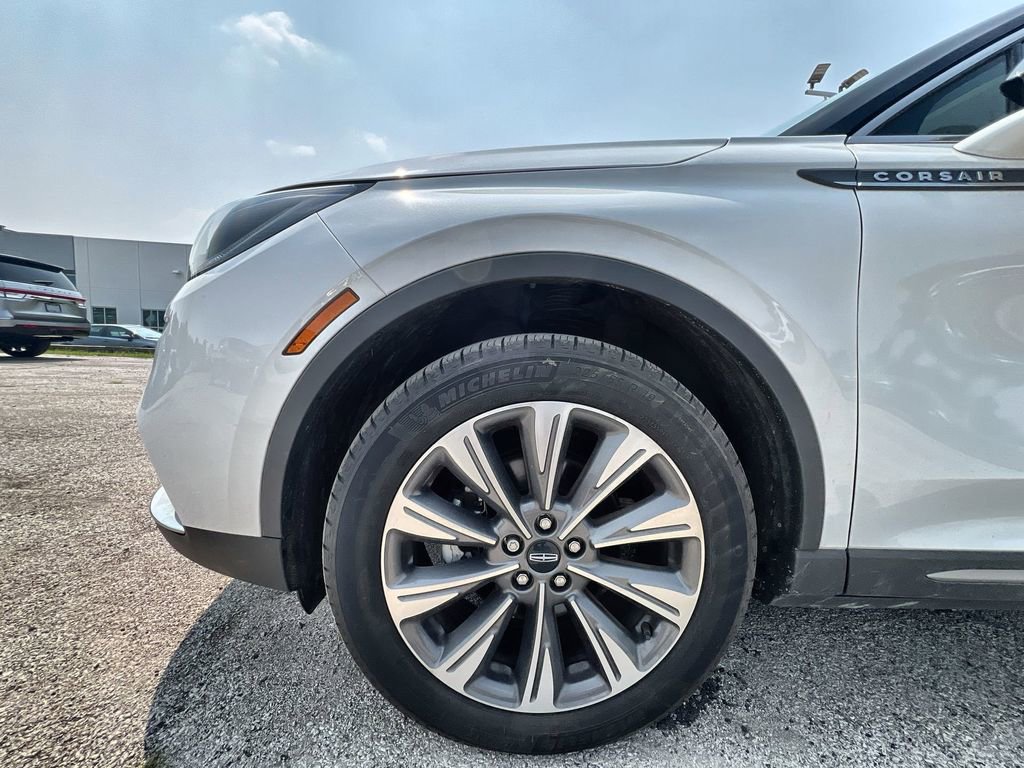 Used 2022 Lincoln Corsair Reserve w/ Elements Package image 25