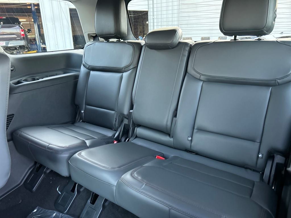 New 2025 Ford Expedition Active image 26