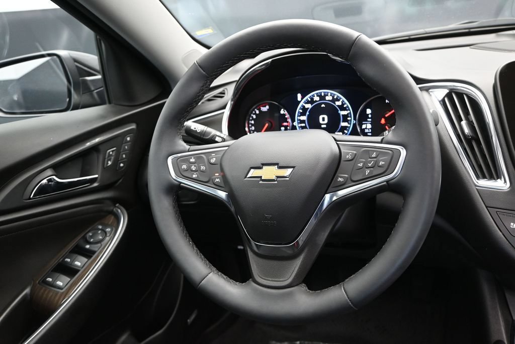 Used 2024 Chevrolet Malibu LT FWD image 25