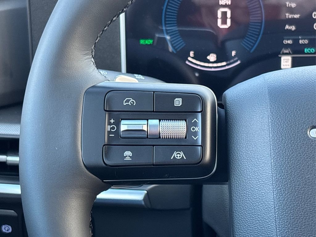 New 2026 Hyundai Santa Fe SE image 20