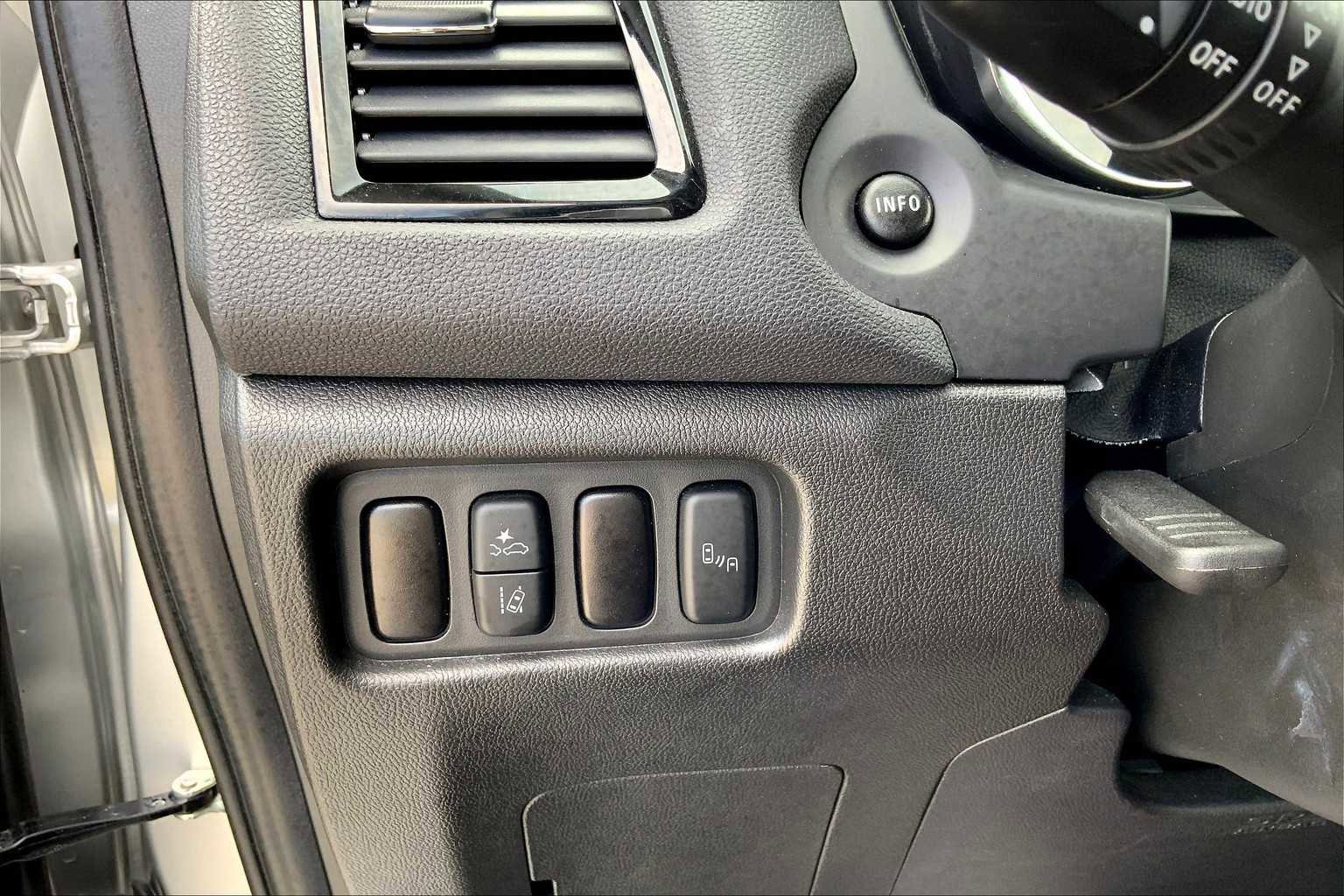 Used 2024 Mitsubishi Outlander Sport SE image 33