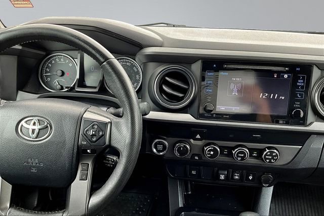 Used 2019 Toyota Tacoma TRD Off-Road AWD/4WD image 11