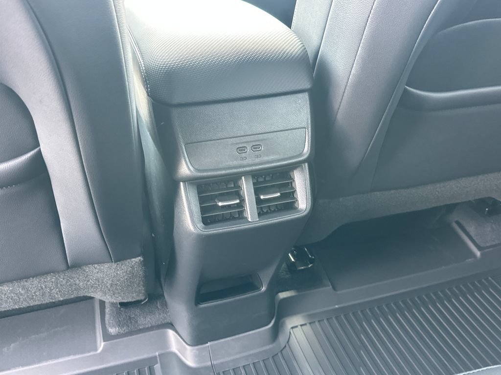 New 2026 Chevrolet Equinox LT w/ Convenience Package II FWD image 15